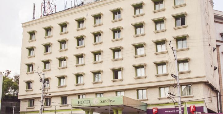 Sandhya Hotel Hyderabad Eksteriør billede