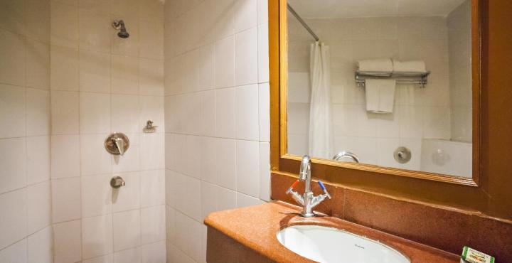 Sandhya Hotel Hyderabad Eksteriør billede