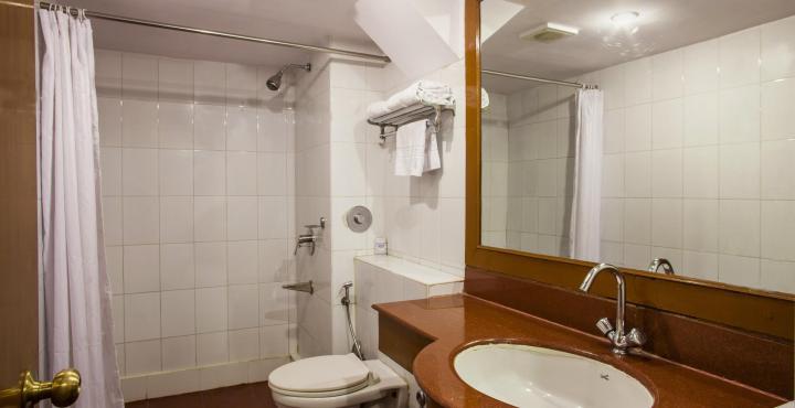 Sandhya Hotel Hyderabad Eksteriør billede