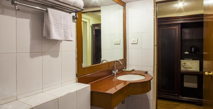 Sandhya Hotel Hyderabad Eksteriør billede