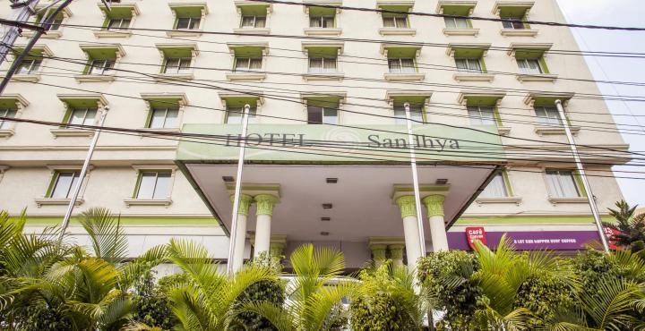 Sandhya Hotel Hyderabad Eksteriør billede