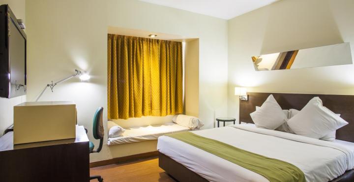 Sandhya Hotel Hyderabad Eksteriør billede
